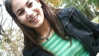 شقراء نحيفة بلا ثدي تحصل على شقها مارس الجنس مع قضيب جلدي سكس احترافي مترجم ترتديه من قبل جبهة مورو بذيئة