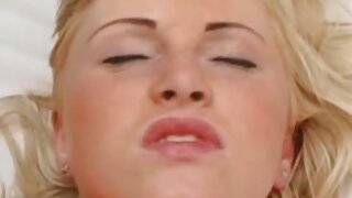 أسود مسمار يتمتع الصلبة حقا اللسان يؤديها شقراء الزانية سكس احترافي مترجم عربي